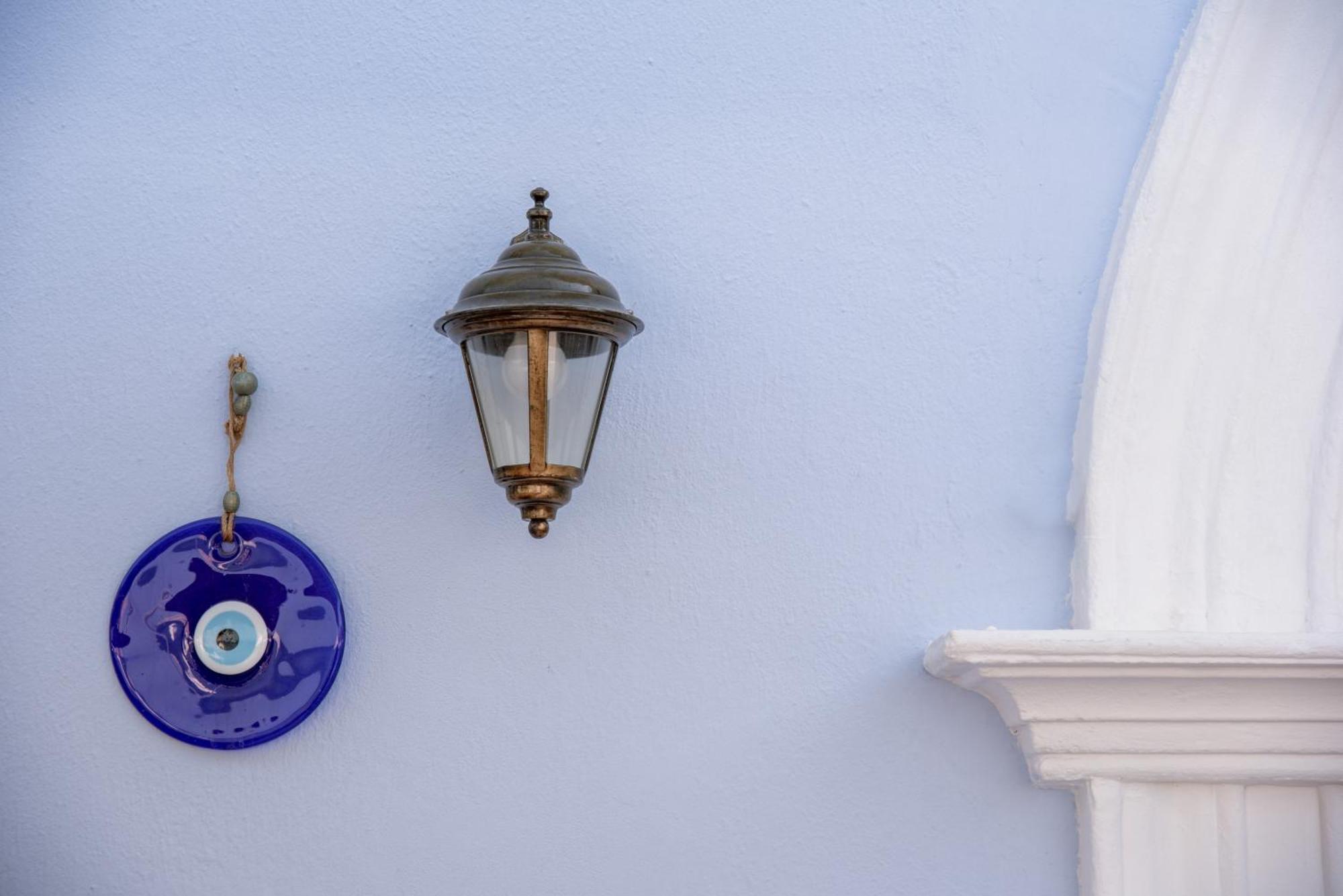 Nireus Hotel Symi Exterior foto