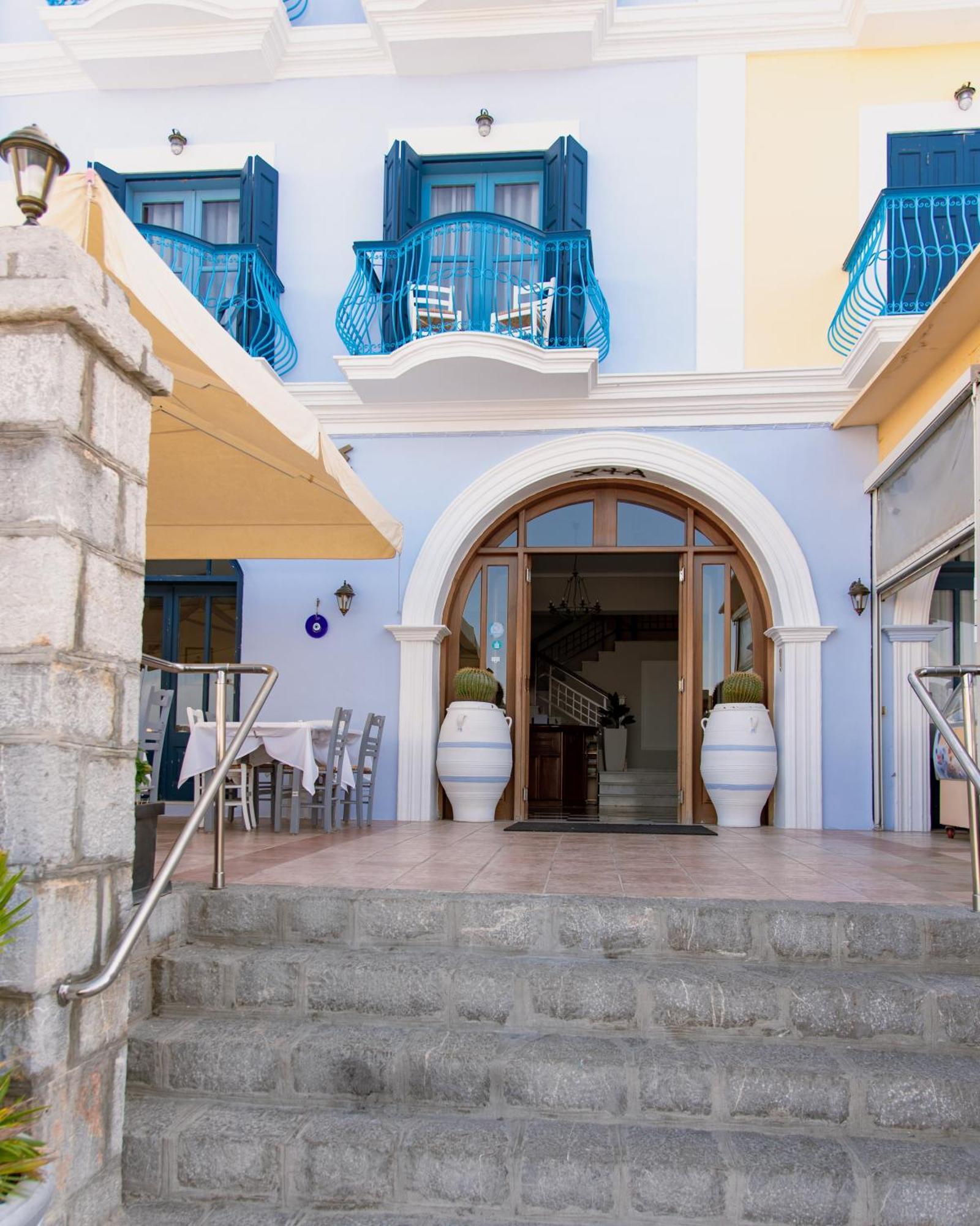 Nireus Hotel Symi Exterior foto