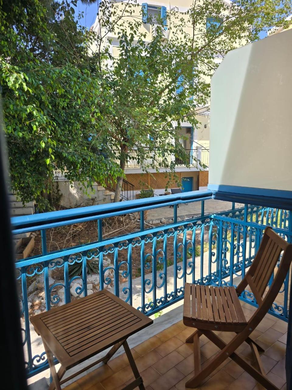 Nireus Hotel Symi Exterior foto